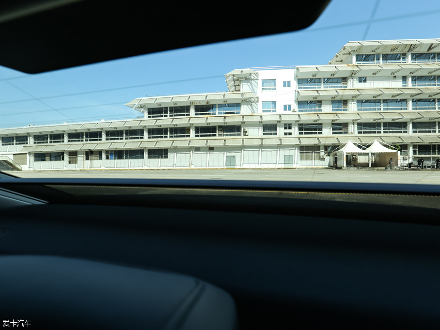 2017���~�v 380TSI DSG ��Ş��