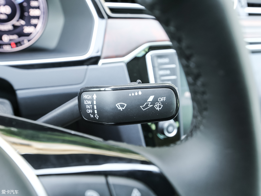 2017~v 380TSI DSG Ş