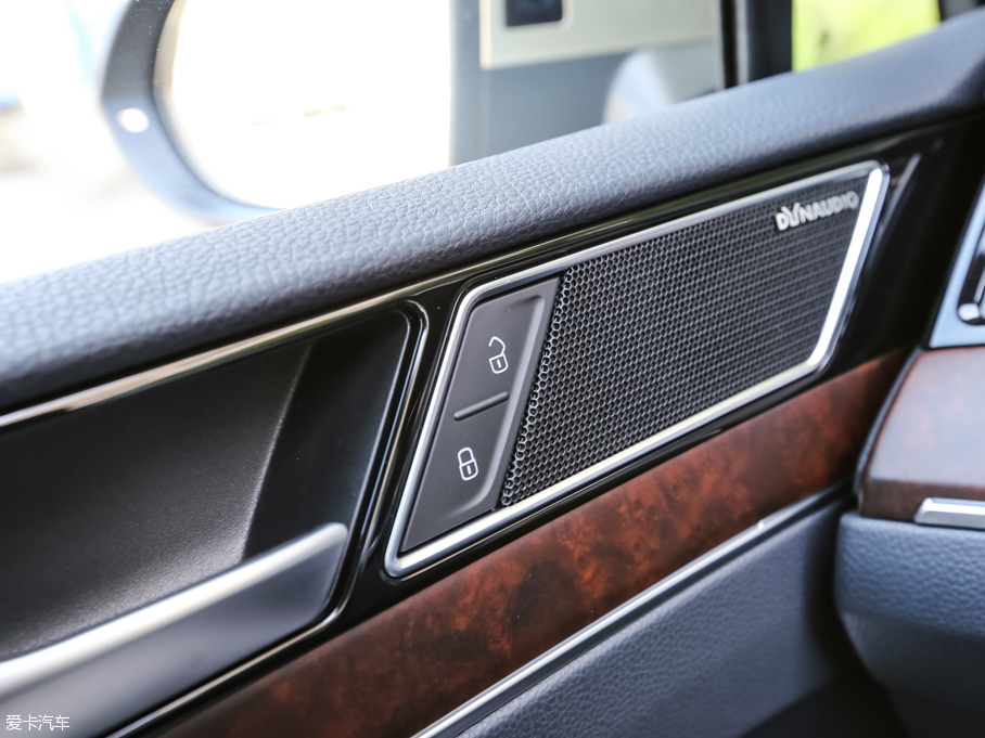 2017~v 380TSI DSG Ş