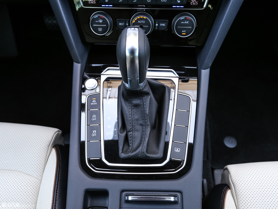 2017~v 380TSI DSG Ş