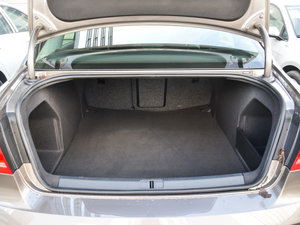 2016款1.8TSI 智享豪华型 行李厢空间
