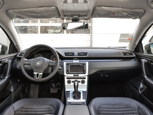 2016款1.8TSI 智享豪华型 内饰全景