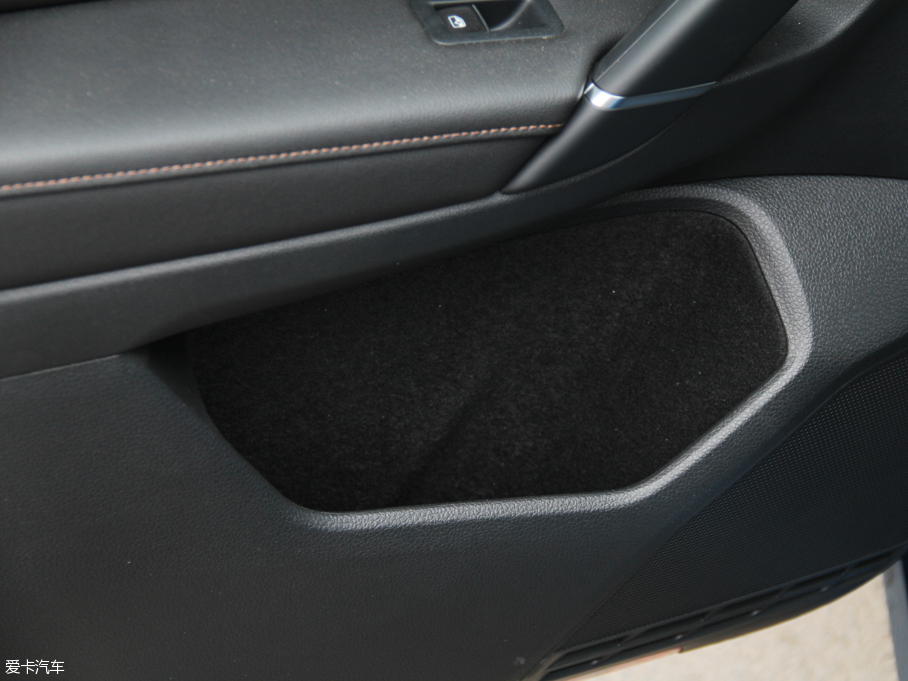 2016��ߠ��򡤼��� 280TSI �ԄӺ��A��