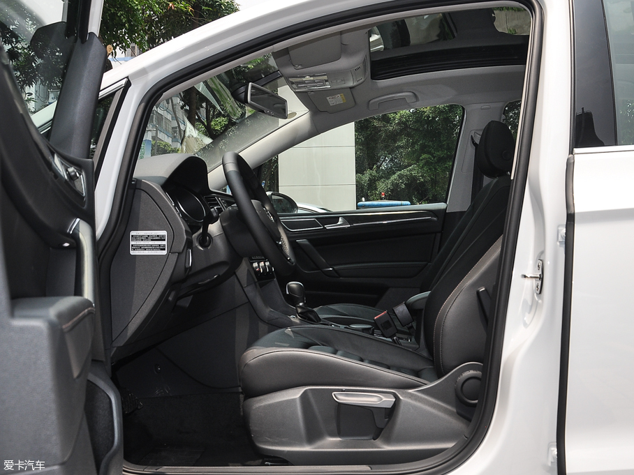 2016ߠ򡤼 280TSI ԄӺA