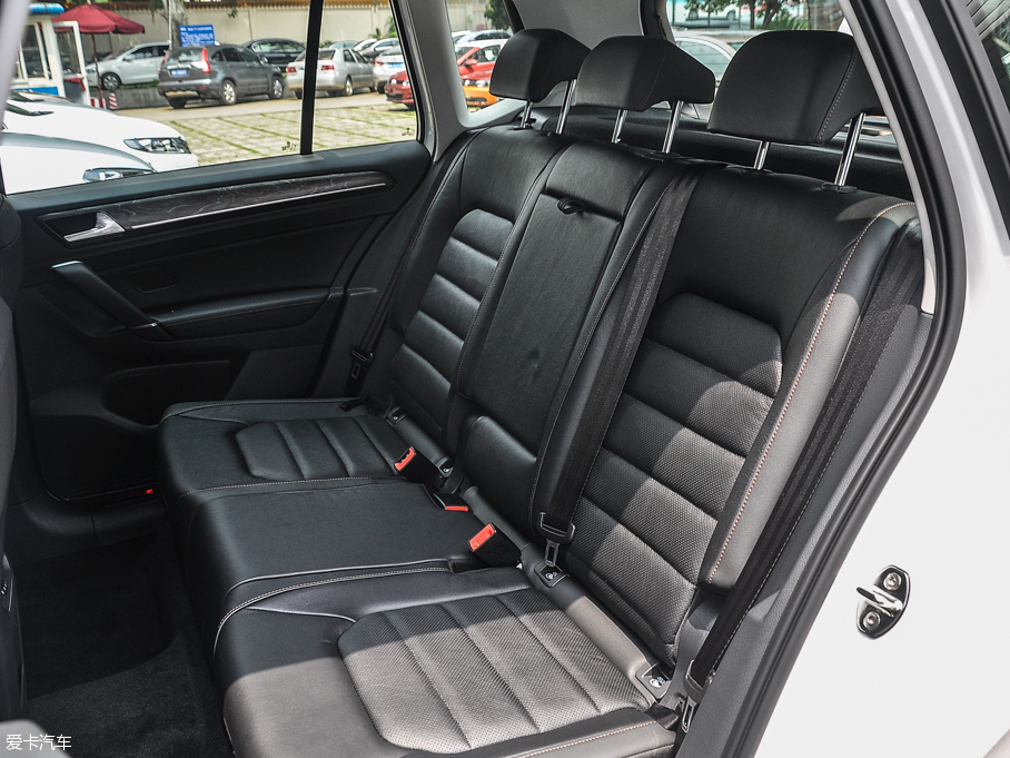 2016ߠ򡤼 280TSI ԄӺA