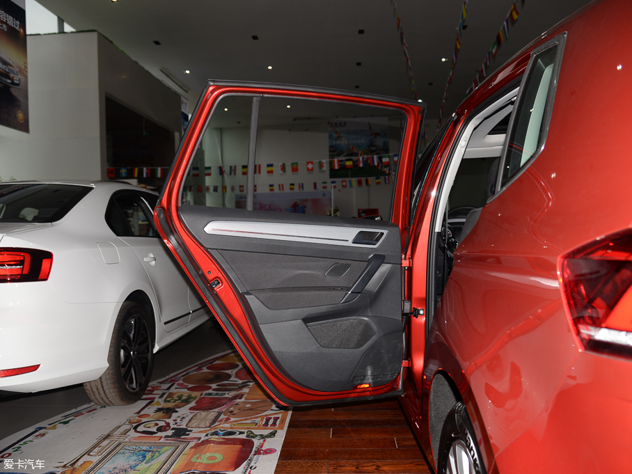 2016ߠ򡤼 230TSI ԄMȡ