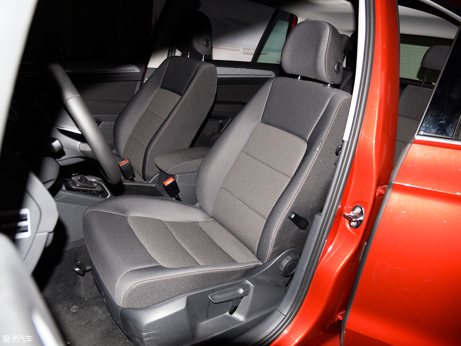 2016��ߠ��򡤼��� 230TSI �Ԅ��Mȡ��