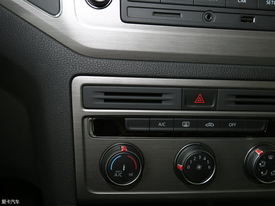 2016��ߠ��򡤼��� 1.6L �Ԅ����m��