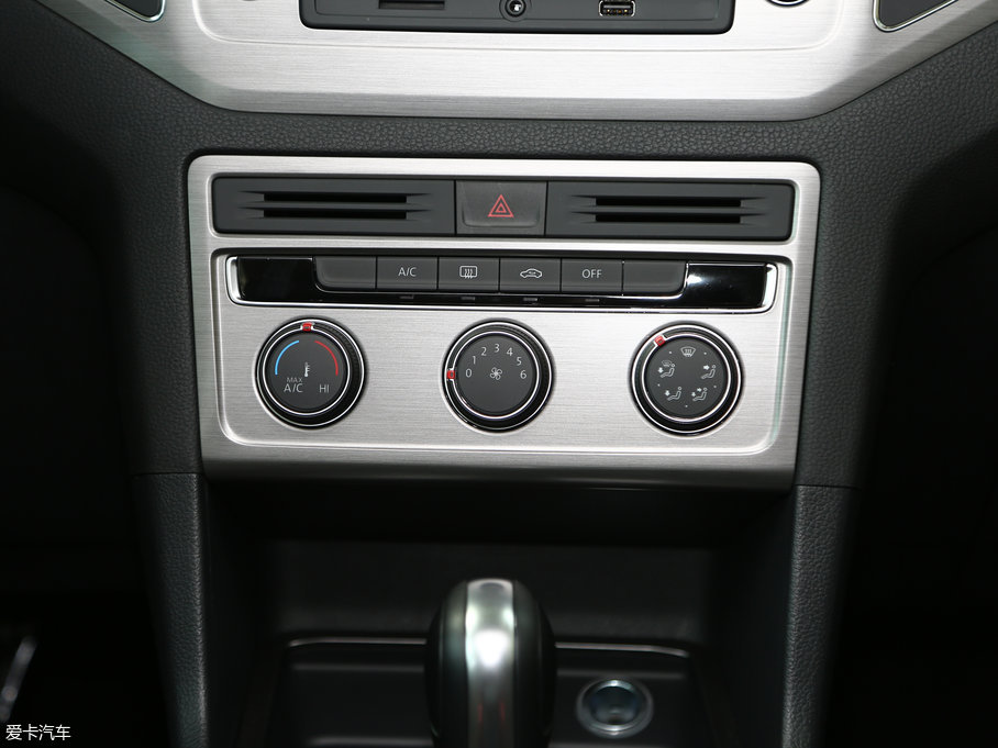 2016��ߠ��򡤼��� 1.6L �Ԅ����m��