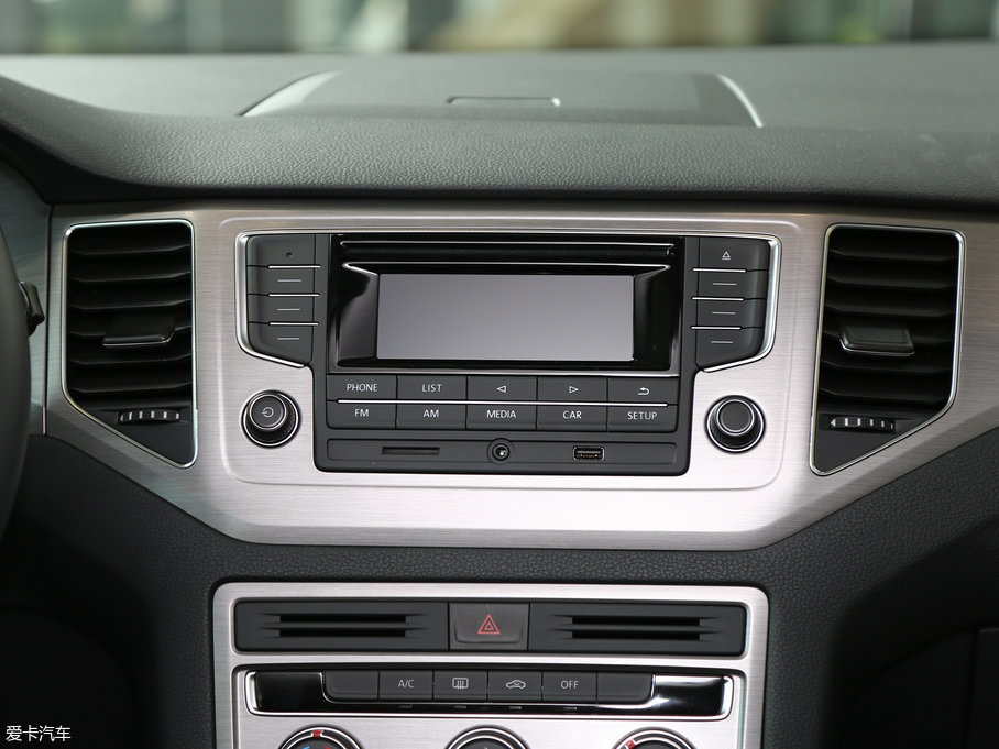 2016��ߠ��򡤼��� 1.6L �Ԅ����m��