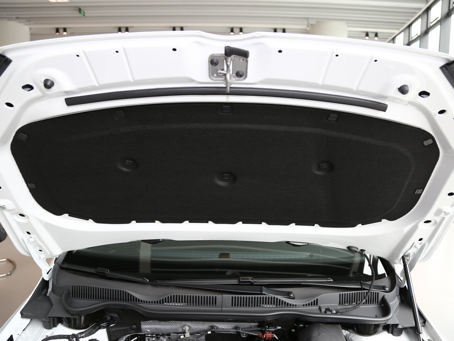 2016��ߠ��򡤼��� 1.6L �Ԅ����m��