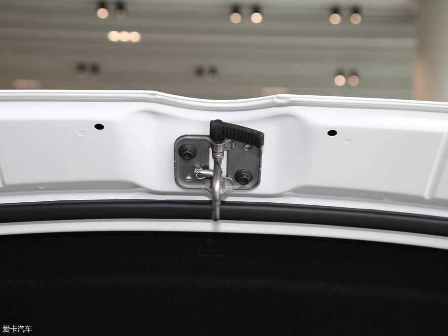 2016��ߠ��򡤼��� 1.6L �Ԅ����m��