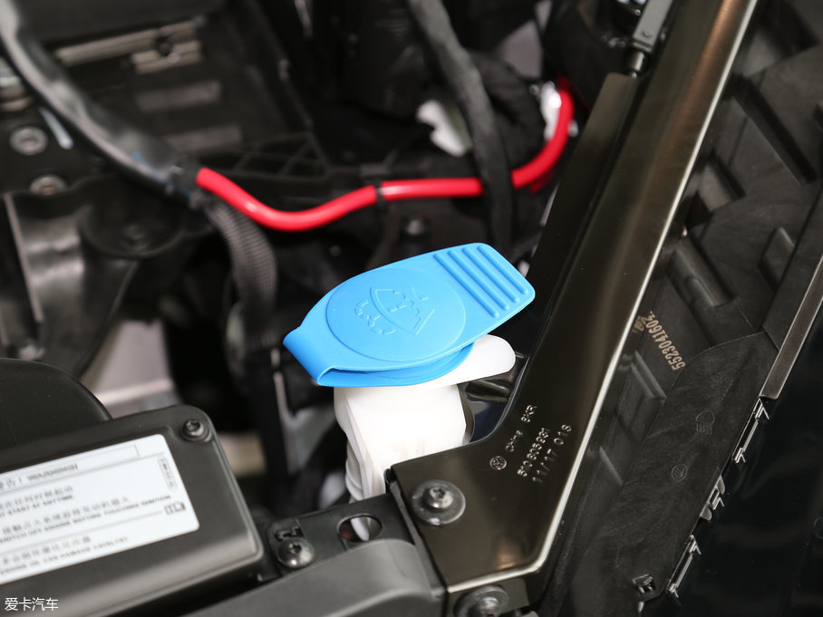 2016��ߠ��򡤼��� 1.6L �Ԅ����m��