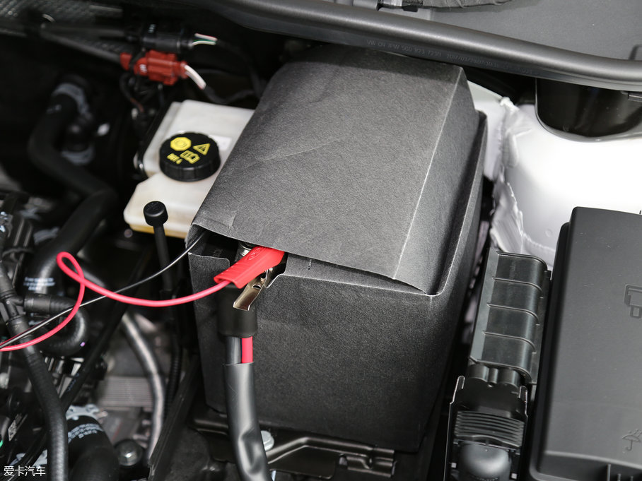 2016��ߠ��򡤼��� 1.6L �Ԅ����m��