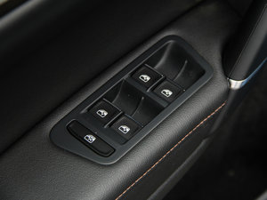 2016280TSI ԄӺA {܇ƅ^	