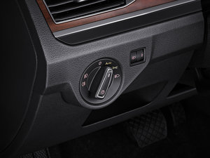 2016230TSI DSGA п؅^