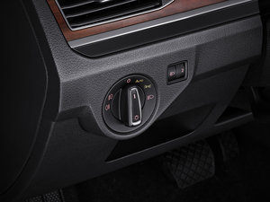 2016230TSI DSGA п؅^