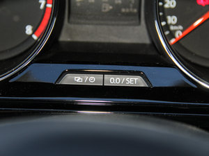 2016230TSI DSGA п؅^