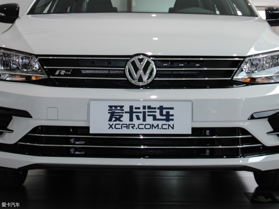 2016v 280TSI ԄR-Line