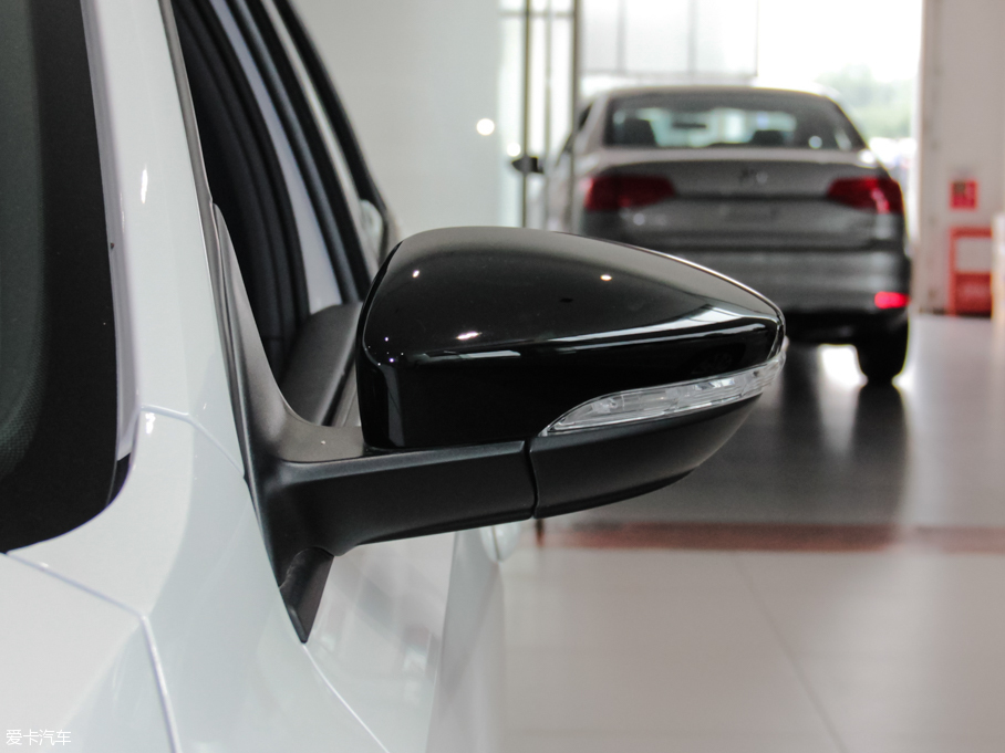 2016v 280TSI ԄR-Line