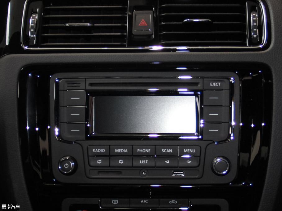 2016v 280TSI ԄR-Line