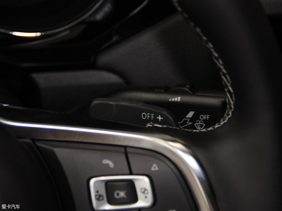 2016v 280TSI ԄR-Line