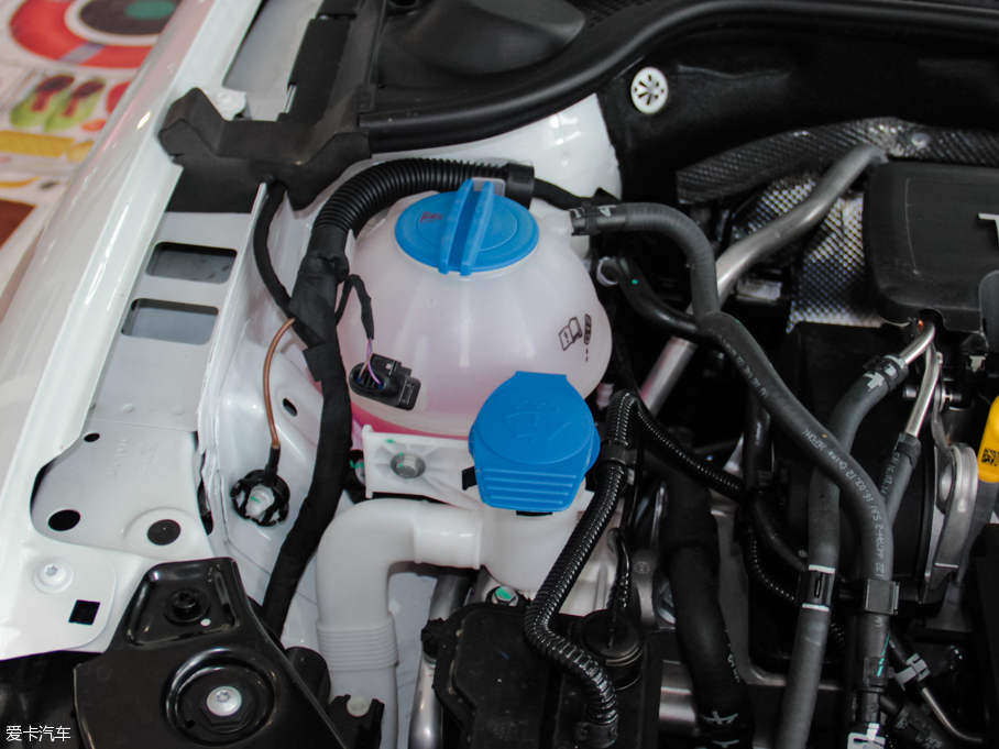 2016�����v 280TSI �Ԅ�R-Line