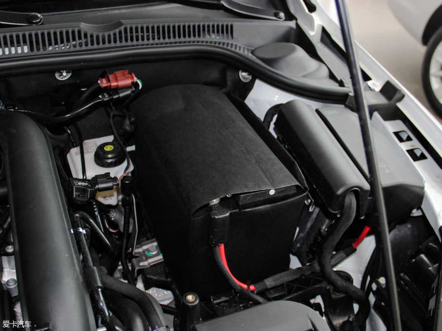 2016�����v 280TSI �Ԅ�R-Line