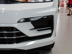 2016280TSI ԄR-Line ^