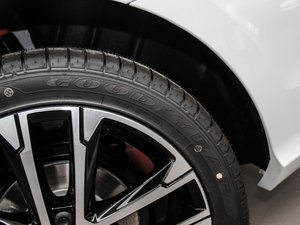 2016280TSI ԄR-Line ^