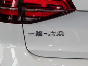 2016280TSI ԄR-Line ^