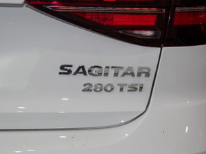 2016280TSI ԄR-Line ^