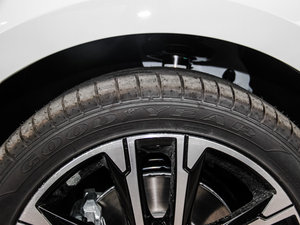 2016280TSI ԄR-Line ^