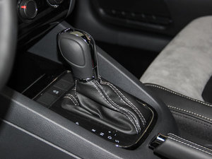 2016280TSI ԄR-Line п؅^(q)