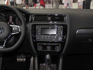 2016280TSI ԄR-Line п؅^(q)