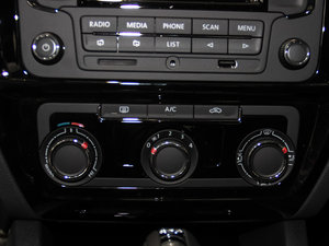 2016280TSI ԄR-Line п؅^(q)