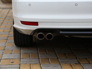 2016款280TSI 自动R-Line 排气管