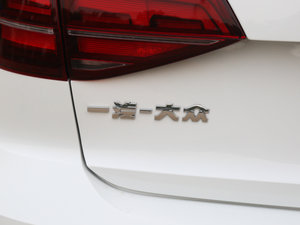 2016280TSI ԄR-Line ^