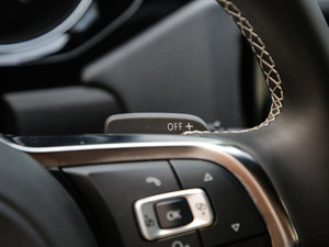 2016280TSI ԄR-Line п؅^