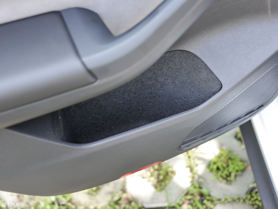 2016�����vGLI 2.0TSI GLI