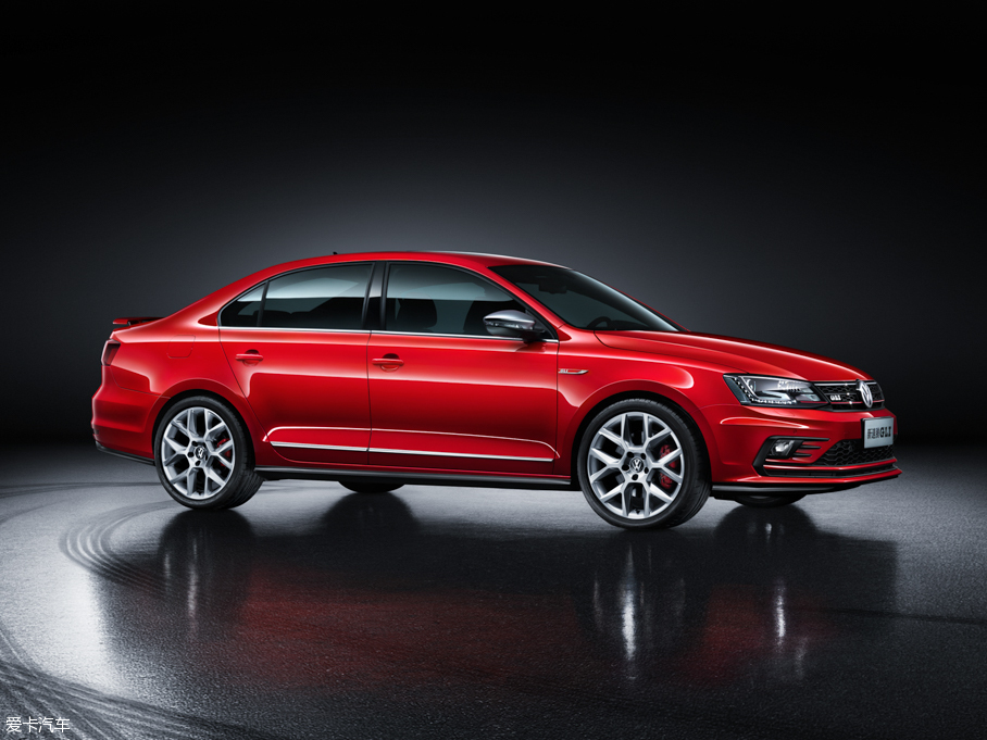 【2016款速腾gli2.0tsi gli_整体外观_17/282张图片】