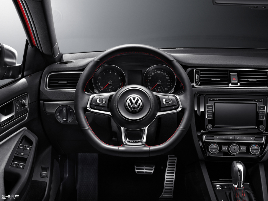 2016�����vGLI 2.0TSI GLI