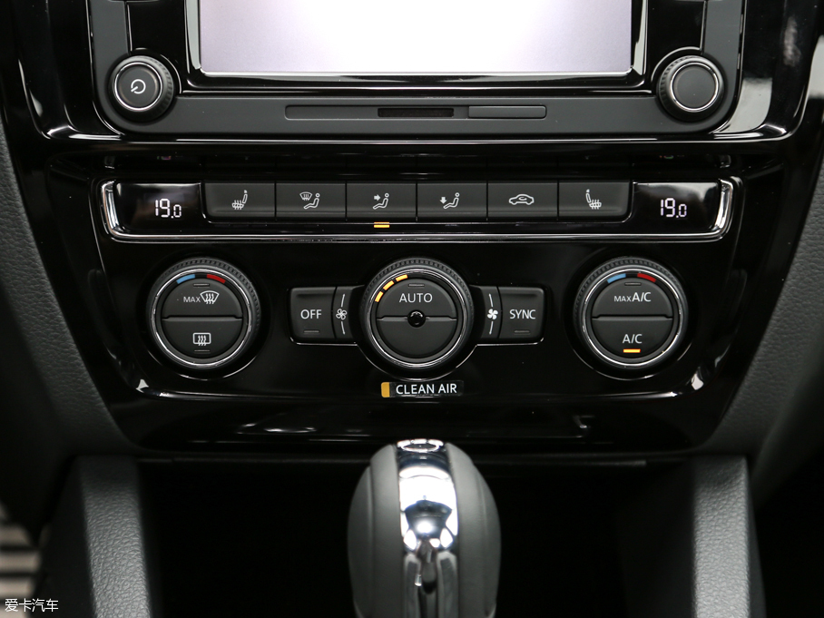 2016�����vGLI 2.0TSI GLI