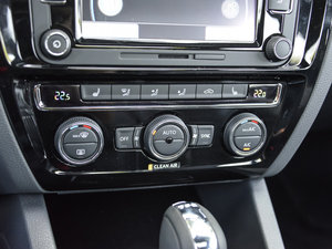 20162.0TSI GLI {(dio){(dio)(ji)