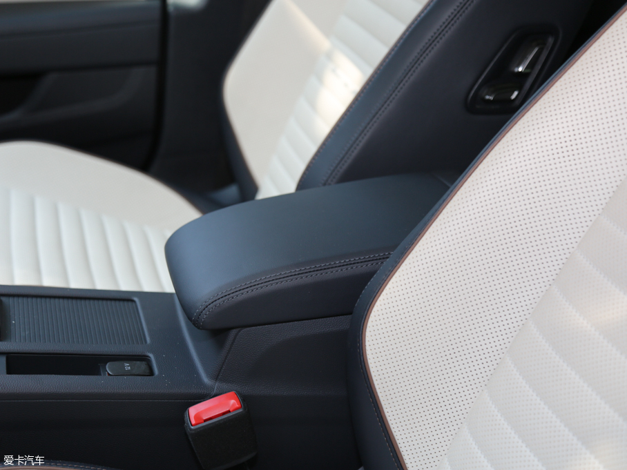 2017~v 380TSI DSG Ş