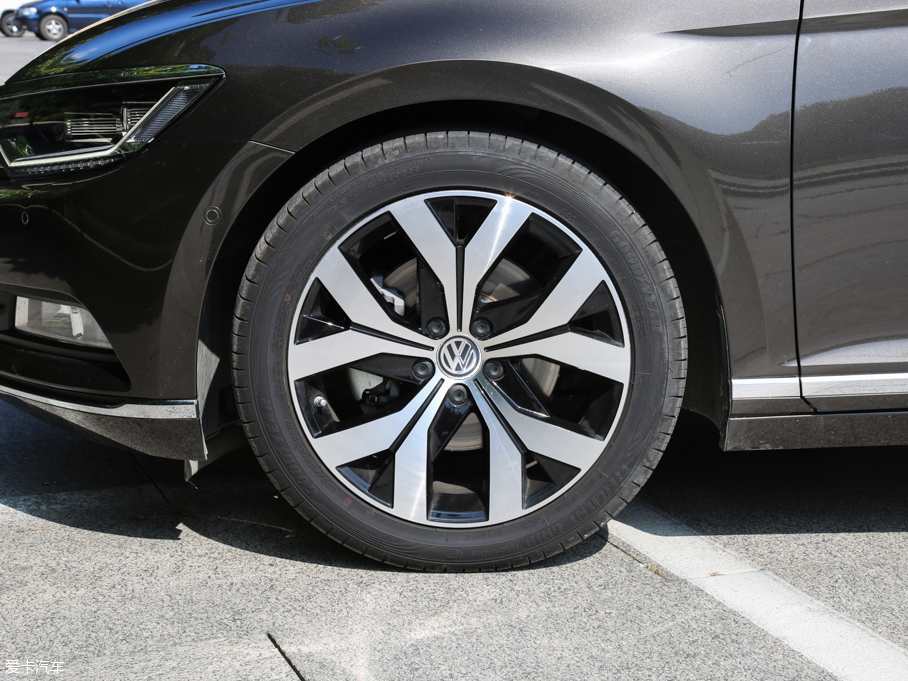 2017~v 380TSI DSG Ş