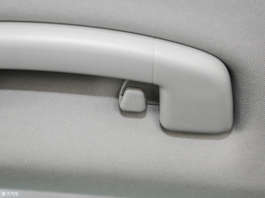 2017���~�v 330TSI DSG ���m��