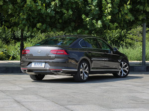 2017380TSI DSG Ş w^