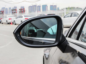 2017330TSI DSG A (x)(ji)^