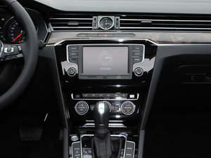 2017款330TSI DSG 豪华型 中控台